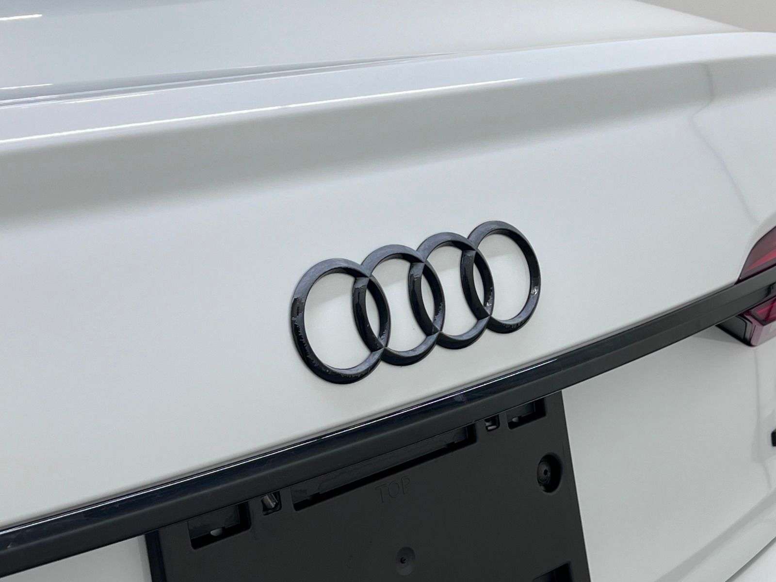 2019 Audi A6 TECHNIK | S-LINE | LOADED thumb 11