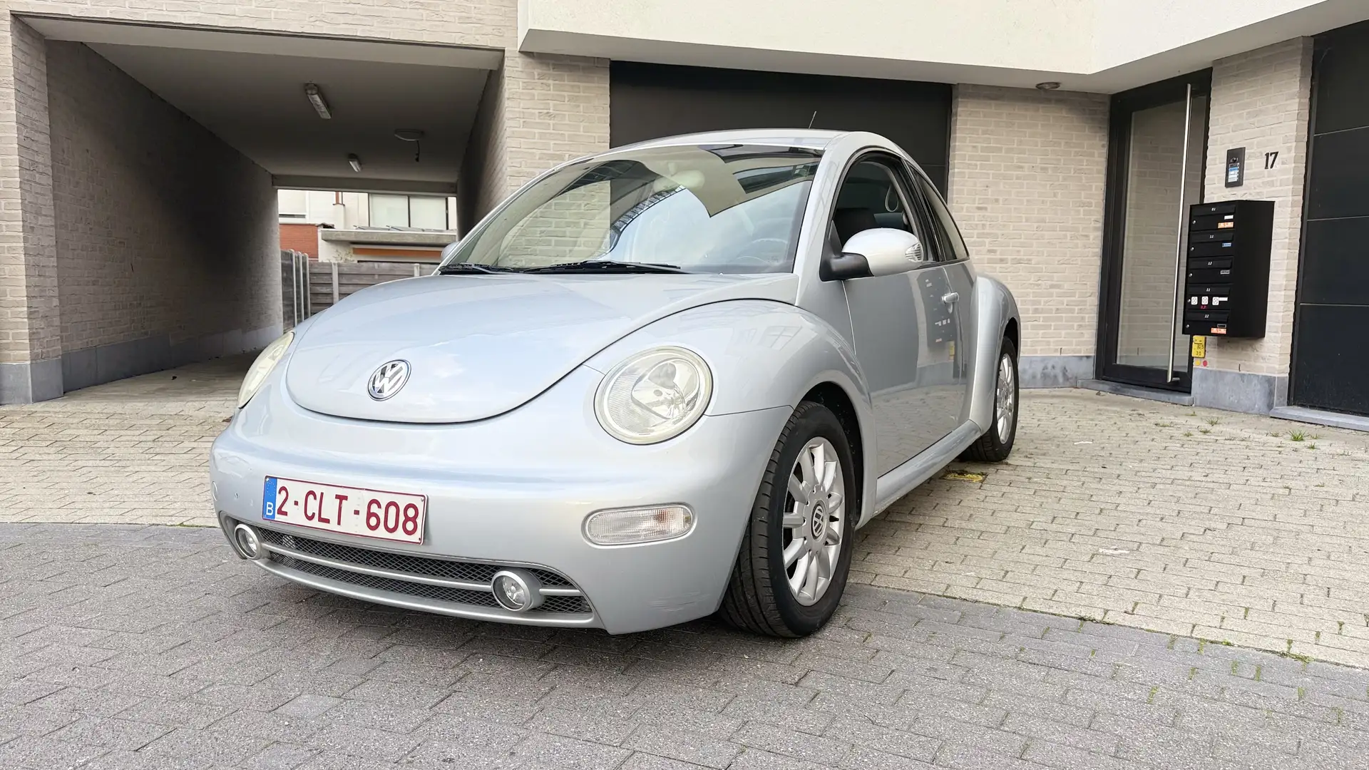 Volkswagen Beetle Volkswagen New Beetle 1.6 Benzine – 2006 Argent - 1
