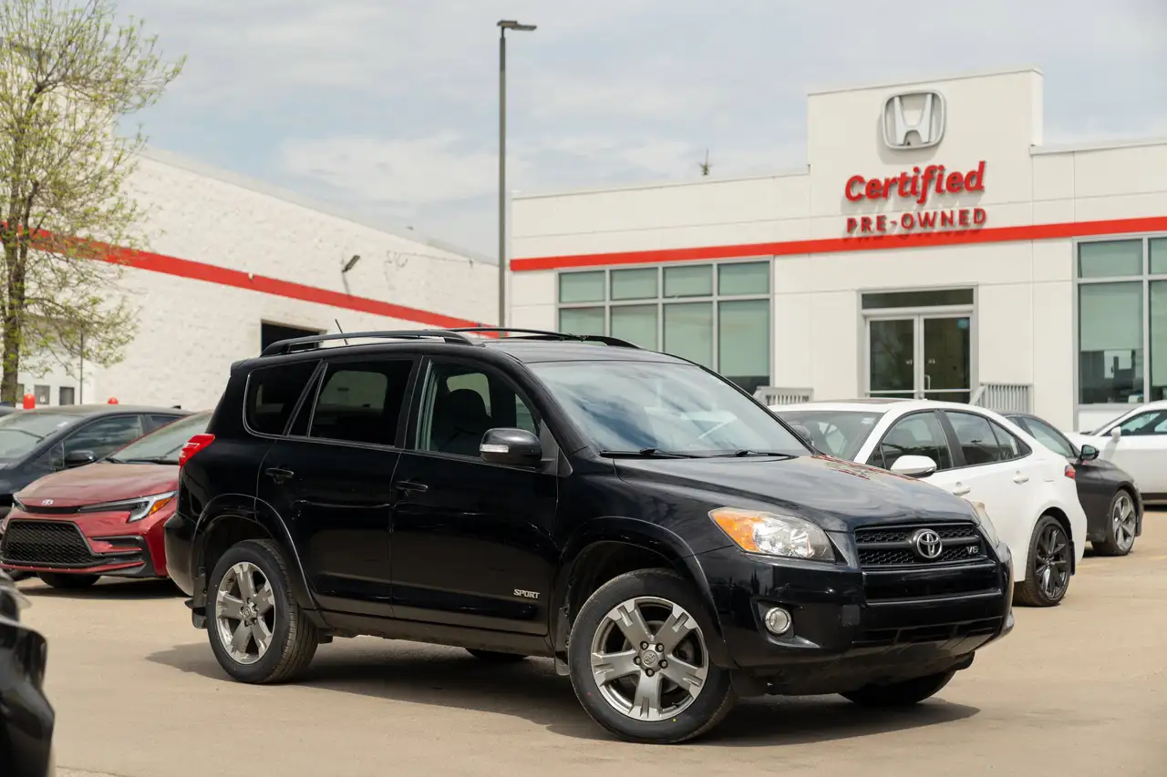 Toyota RAV 4 снимка Toyota RAV 4