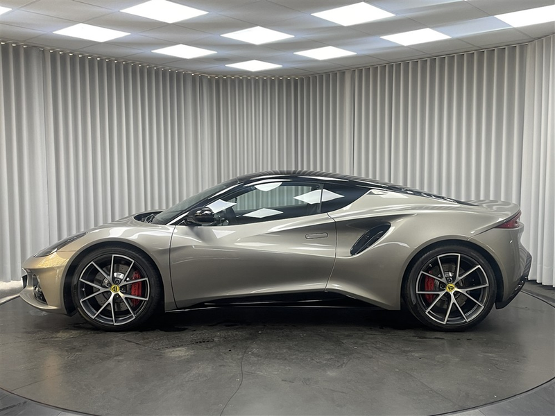 Lotus Emira 3.5i V6 First Edition / LED / Navi / Cam / App ... — photo 3