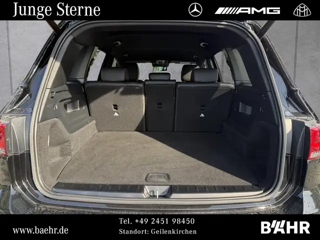 Mercedes-Benz GLB view 10