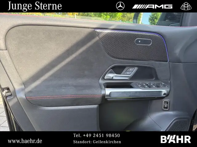 Mercedes-Benz GLB view 14