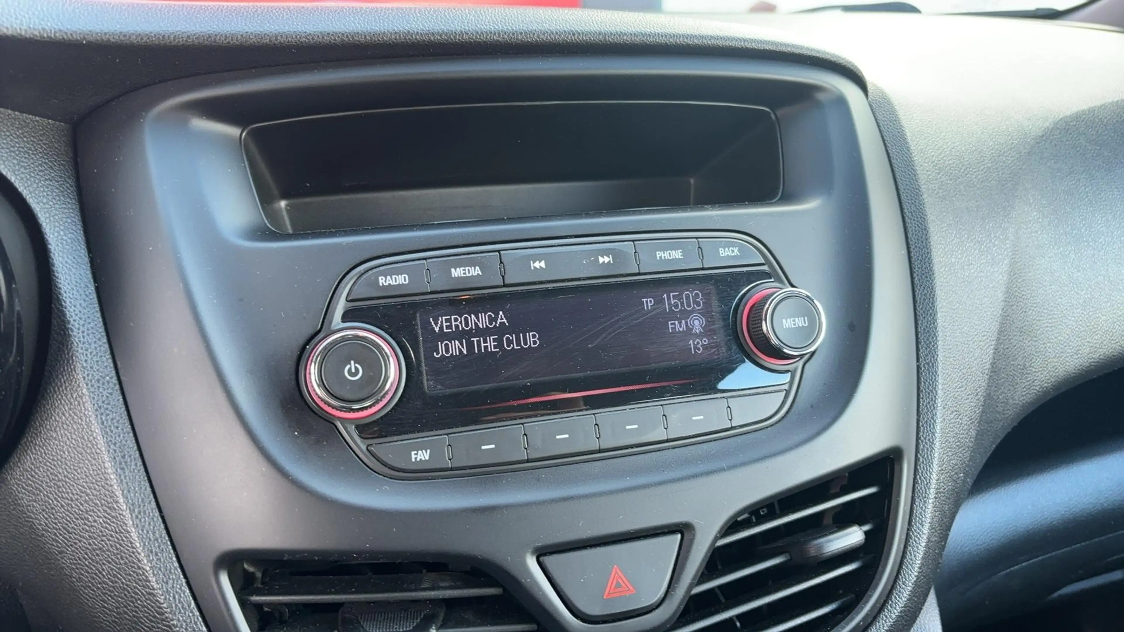 Opel Karl 1.0 ecoFLEX Edition CRUISE / BLUETOOTH / AIRCO / E — photo 9