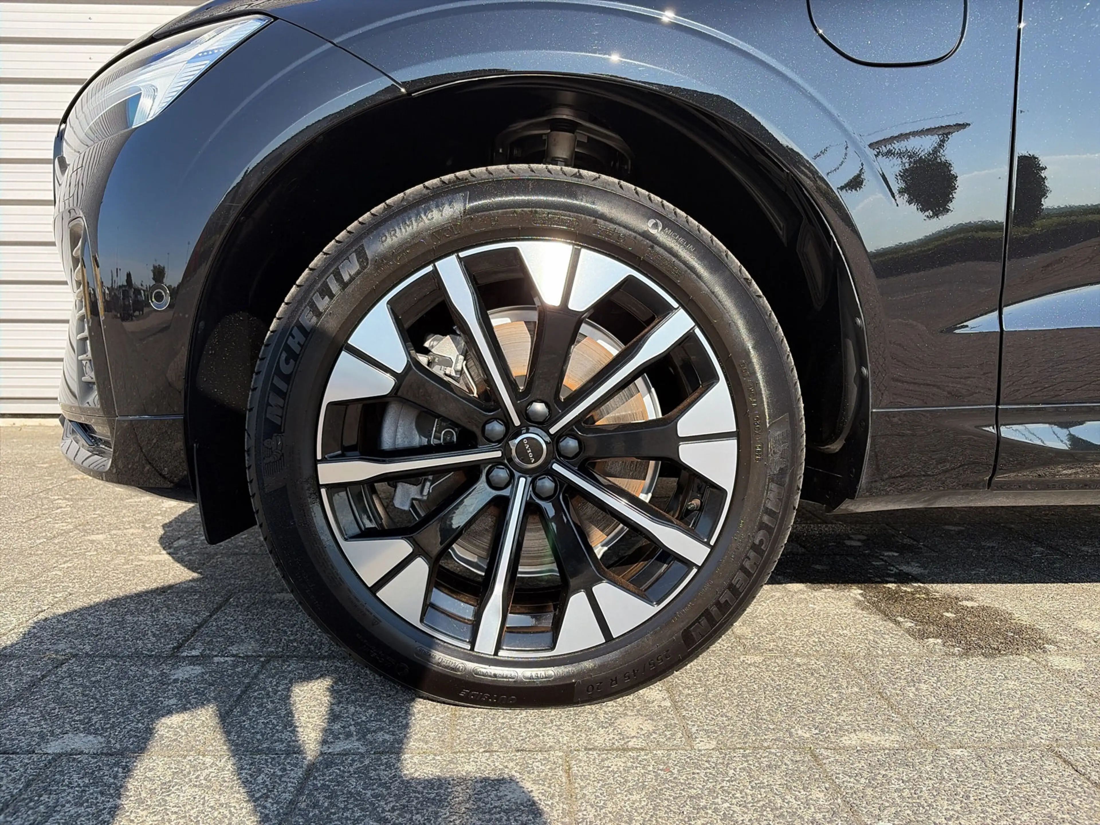 Volvo XC60 T6 Plug-in AWD Ultra Dark / Luchtvering / Trekhaak — photo 6