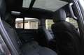 Land Rover Defender P400e 110 I Black Pack I Pano Grey - thumbnail 11
