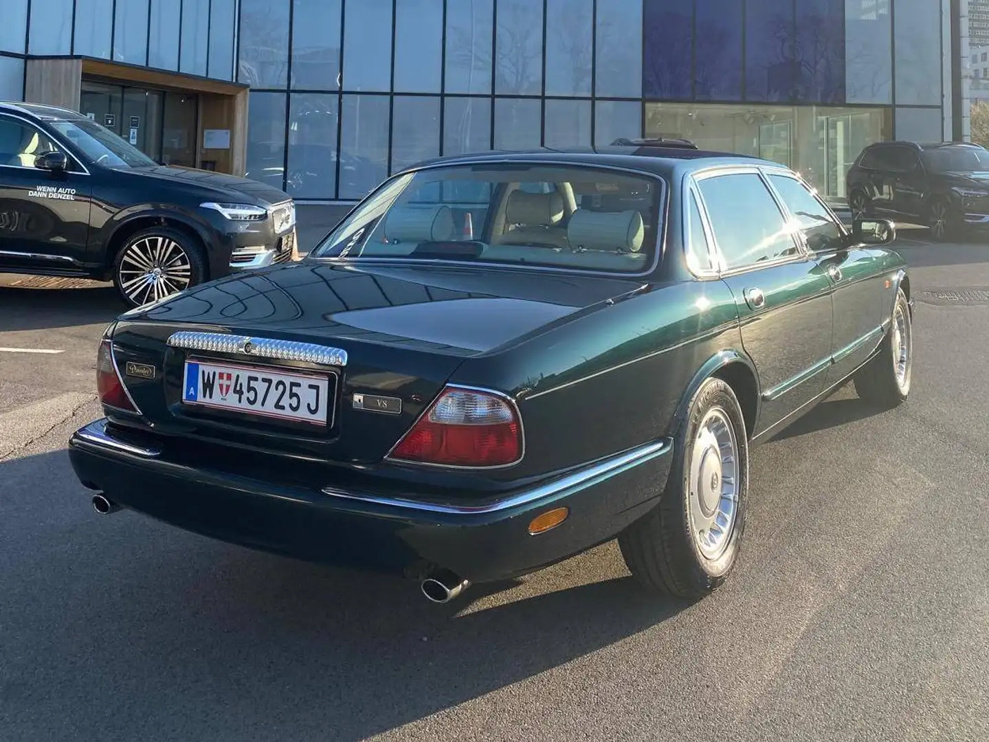 Daimler Sonstige Eight LWB (X308) Grün - 2