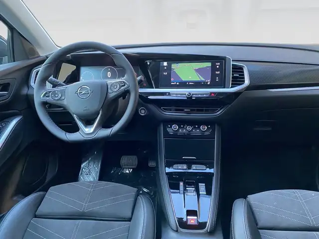 Opel Grandland X view 6