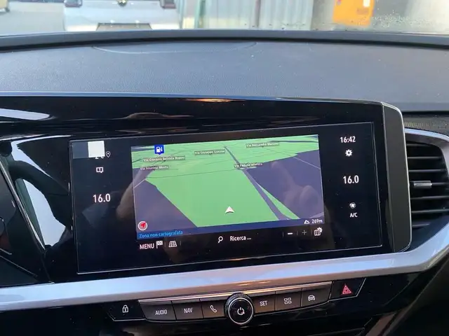 Opel Grandland X view 10