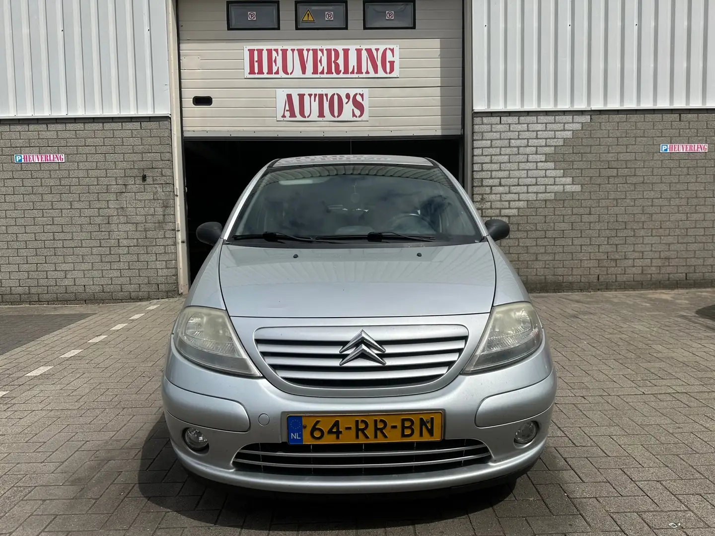 Citroen C3 1.4i Attraction | Airco | Cruise | APK Grijs - 2