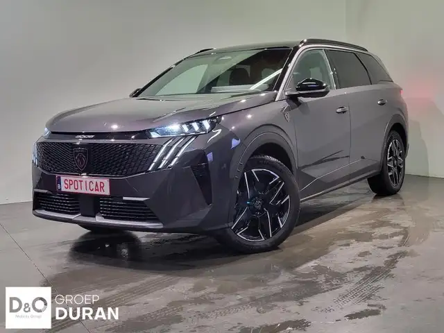 Peugeot 5008 GT HYBRID 145 e-DSC6