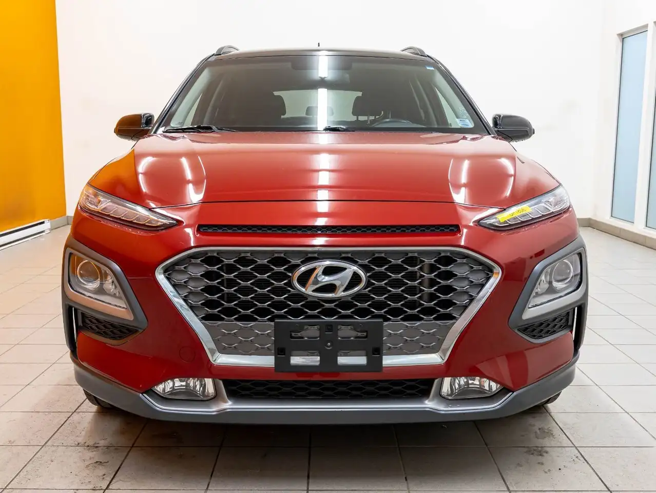 Hyundai KONA снимка Hyundai KONA