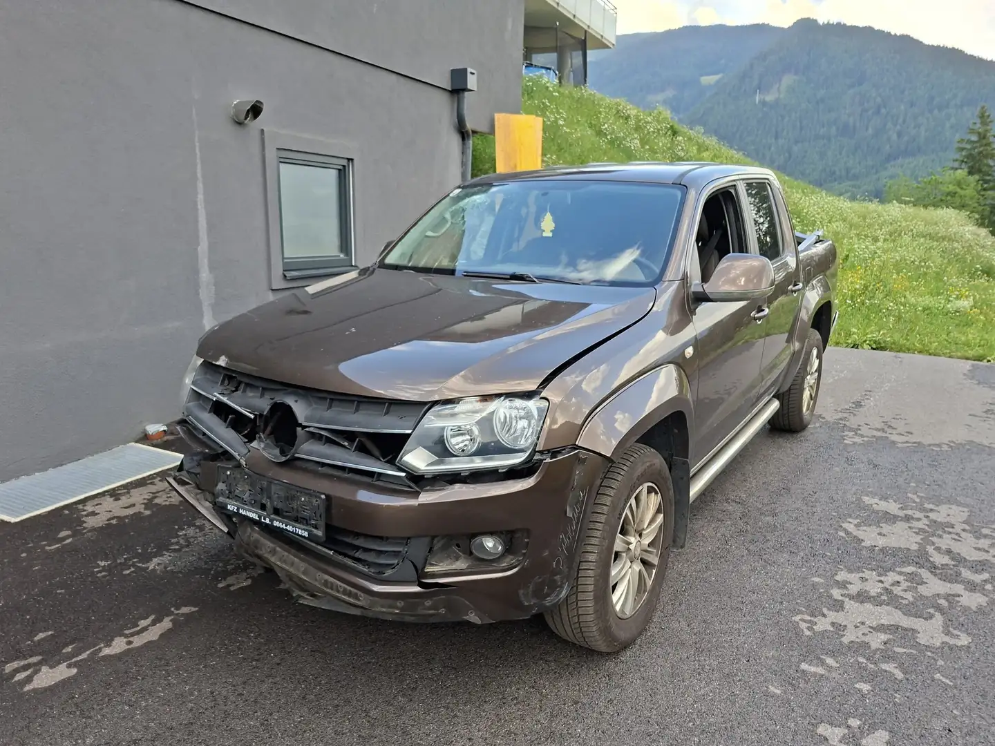 Volkswagen Amarok - 2
