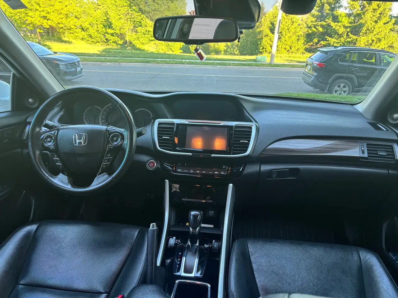 Honda Accord снимка Honda Accord