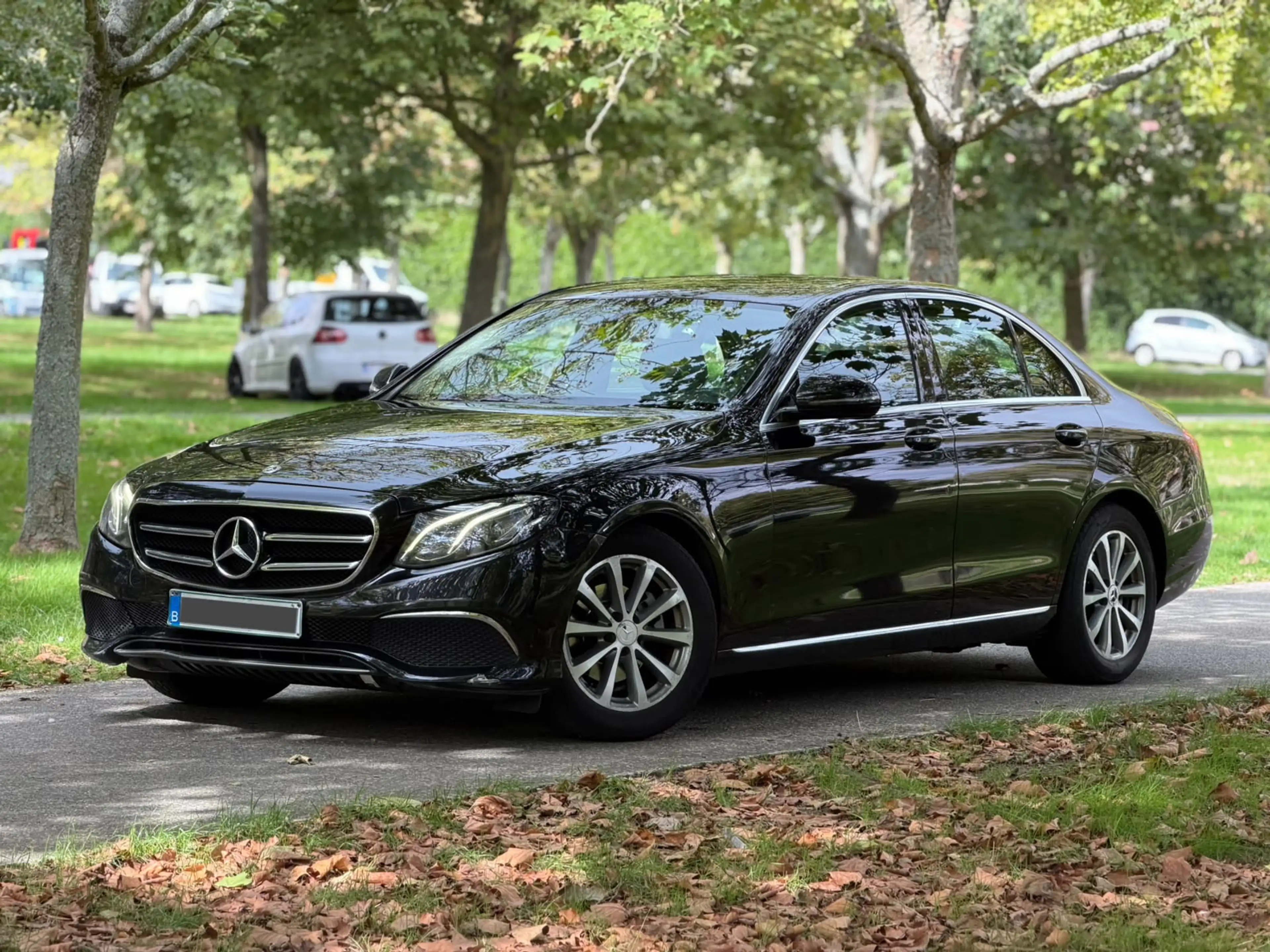 Mercedes-Benz E 200 E 200 d Business Solution (EU6d-TEMP)
