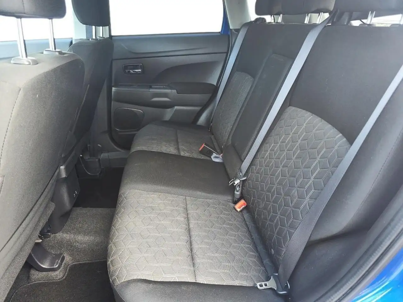 Mitsubishi RVR снимка Mitsubishi RVR