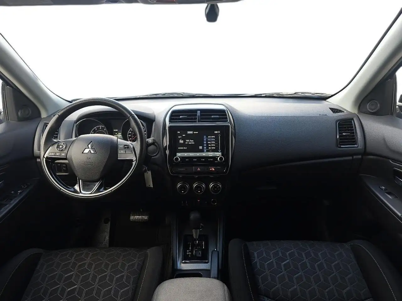Mitsubishi RVR снимка Mitsubishi RVR