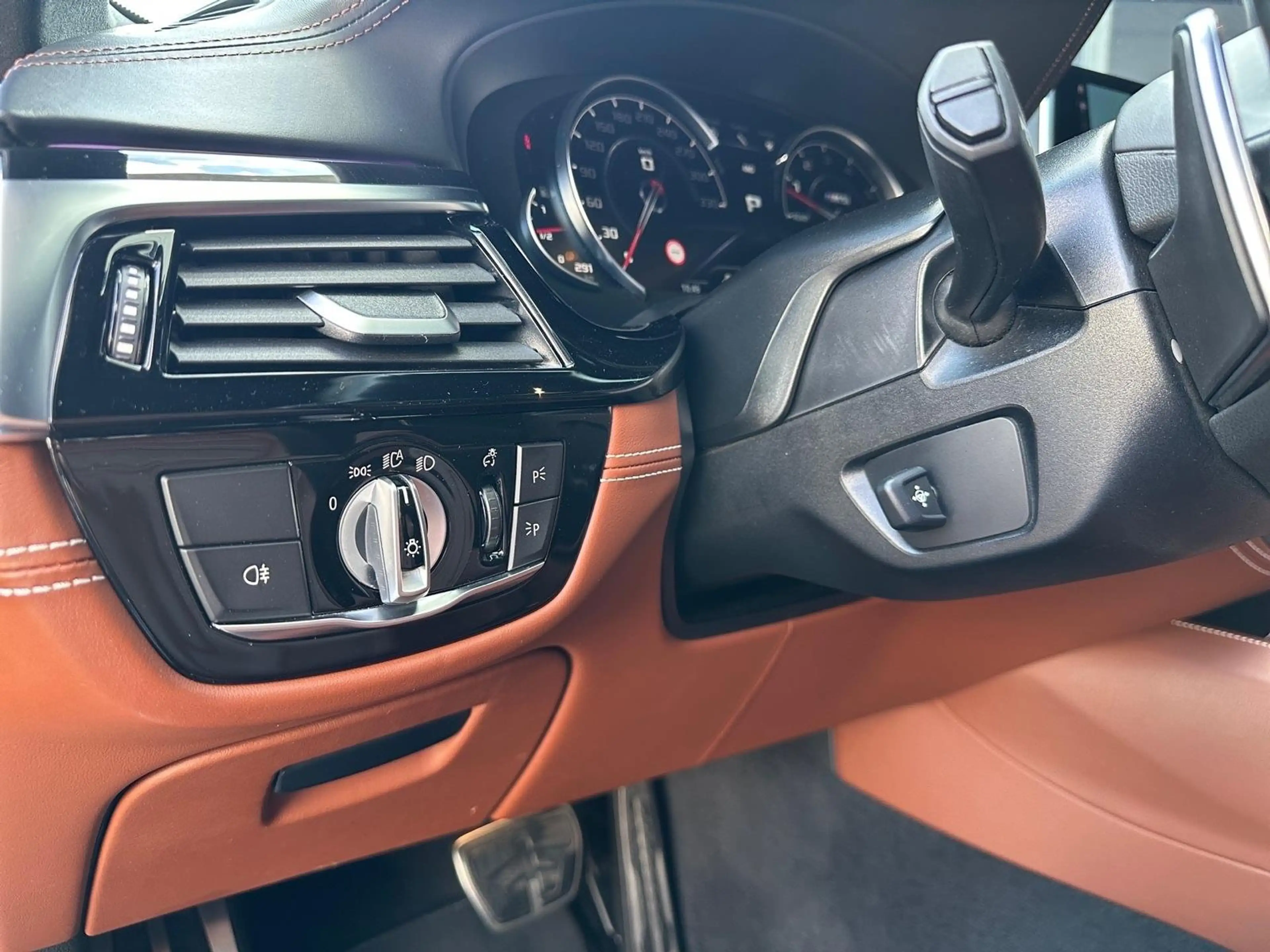 BMW M5 Competition F90 4.4 V8/Soft/Head-up/Carbon/Harman — photo 11