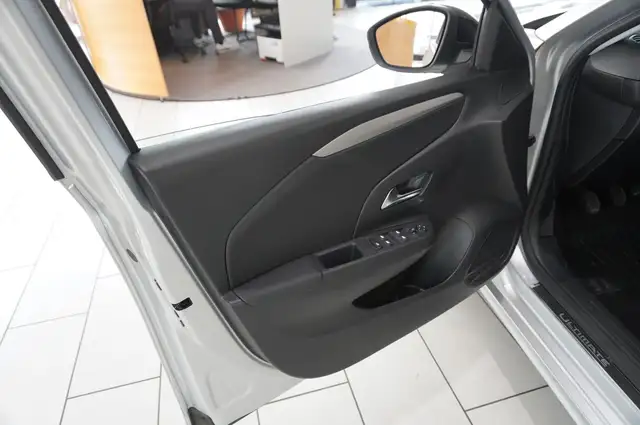 Opel Corsa view 15