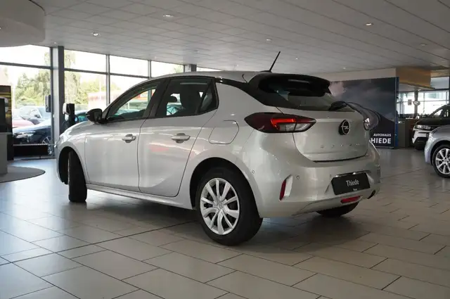 Opel Corsa view 10