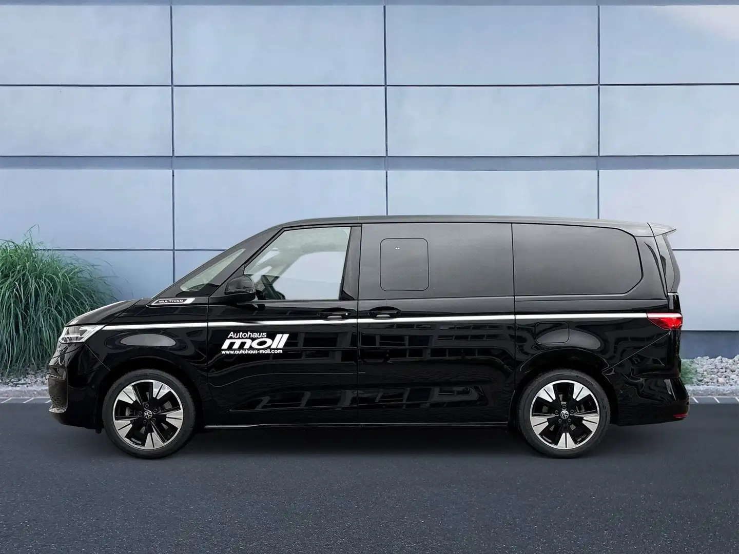 Volkswagen T7 Multivan Style 2,0 l TDI DSG langer Überhang Noir - 2