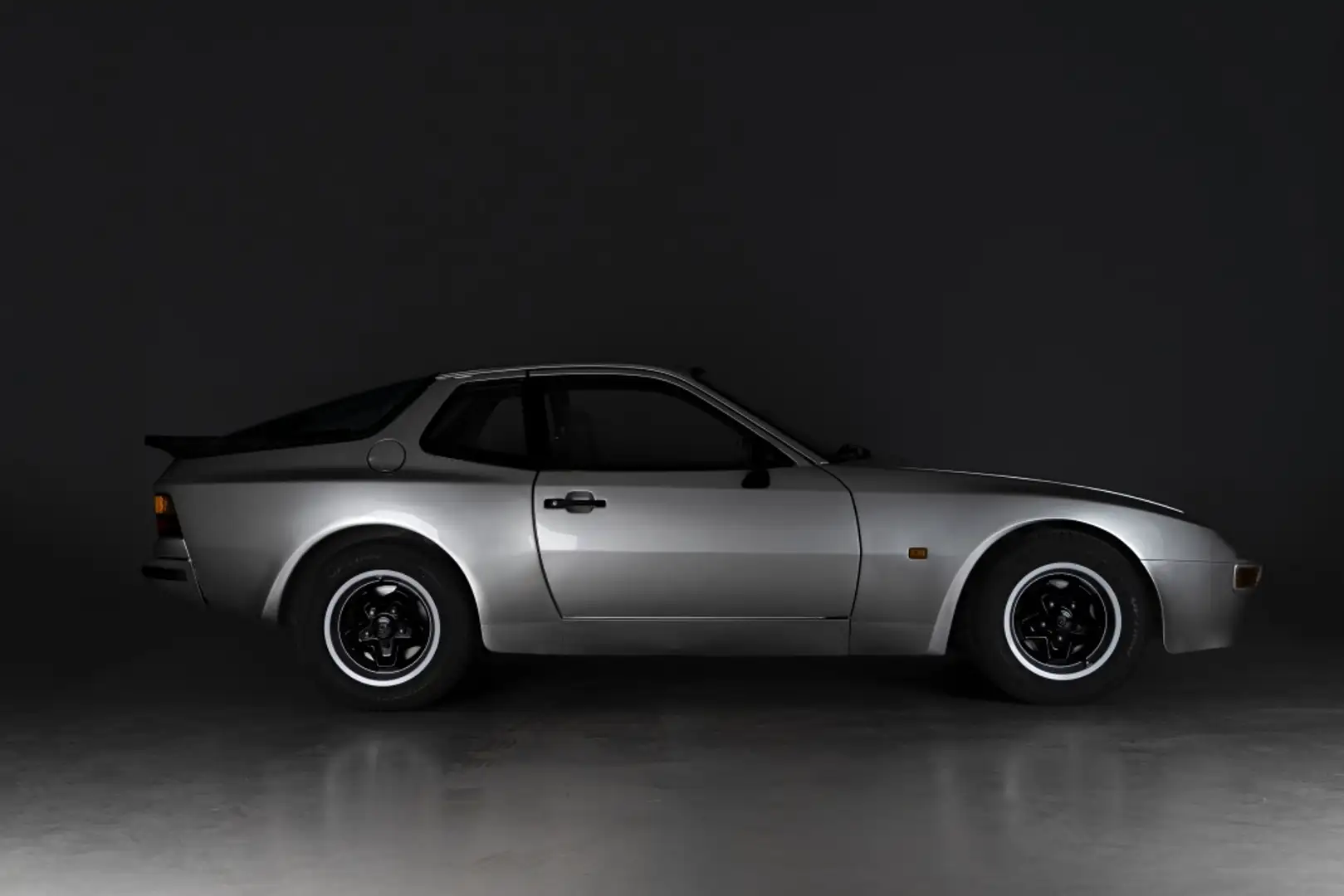 Porsche 944 2.5 Grau - 2