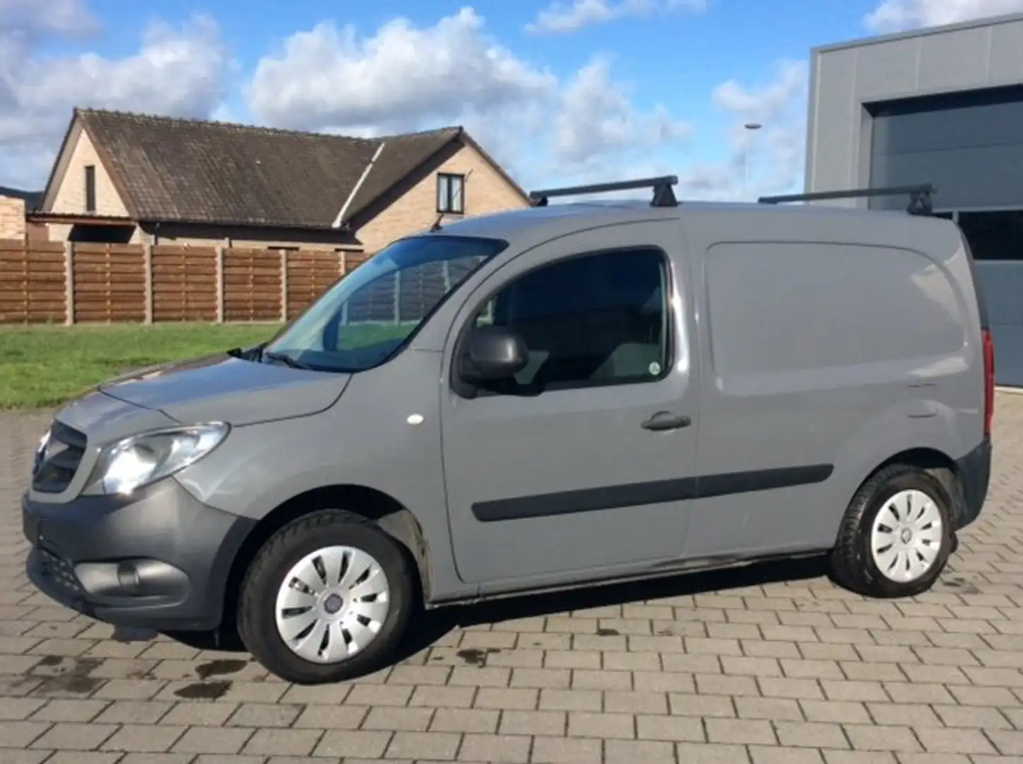Mercedes-Benz Citan 108 CDI * Navigatie * Radio * Elektrische ramen Grijs - 2