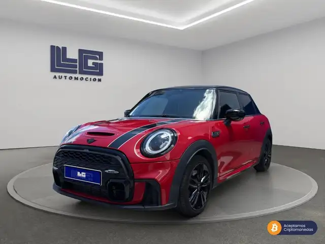 Mini Hatch view 2