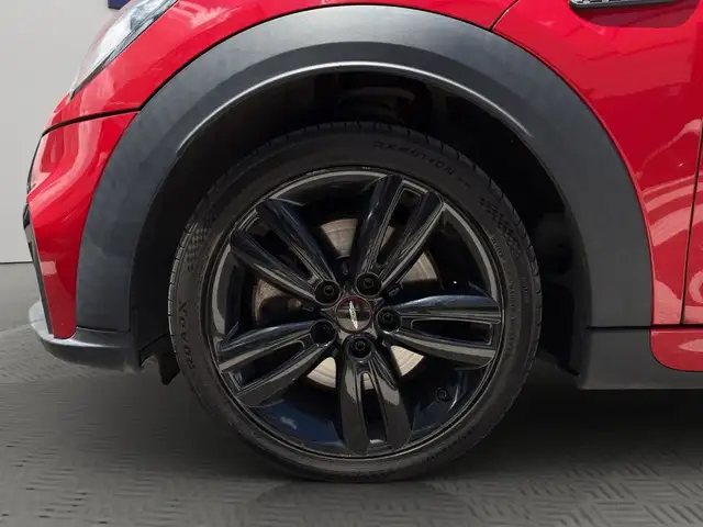 Mini Hatch view 10