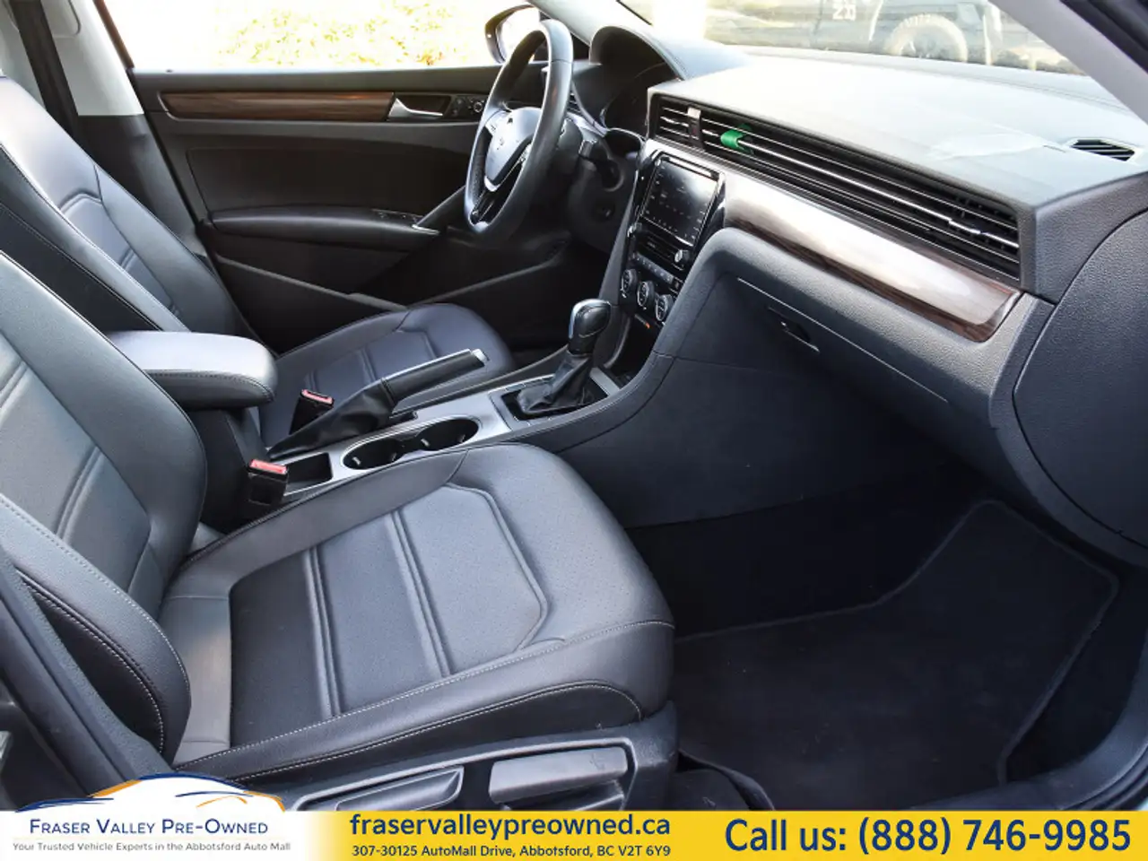 Volkswagen Passat photo Volkswagen Passat