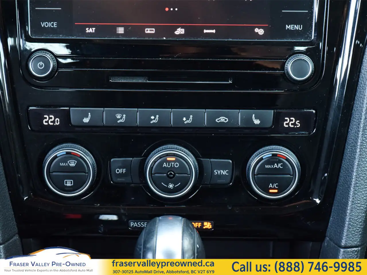 Volkswagen Passat photo Volkswagen Passat