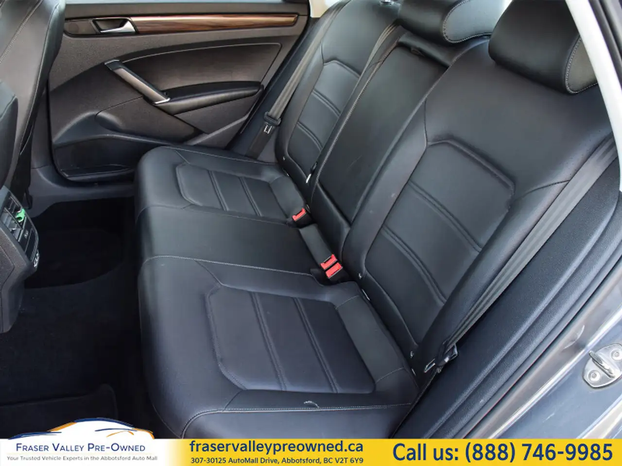 Volkswagen Passat photo Volkswagen Passat