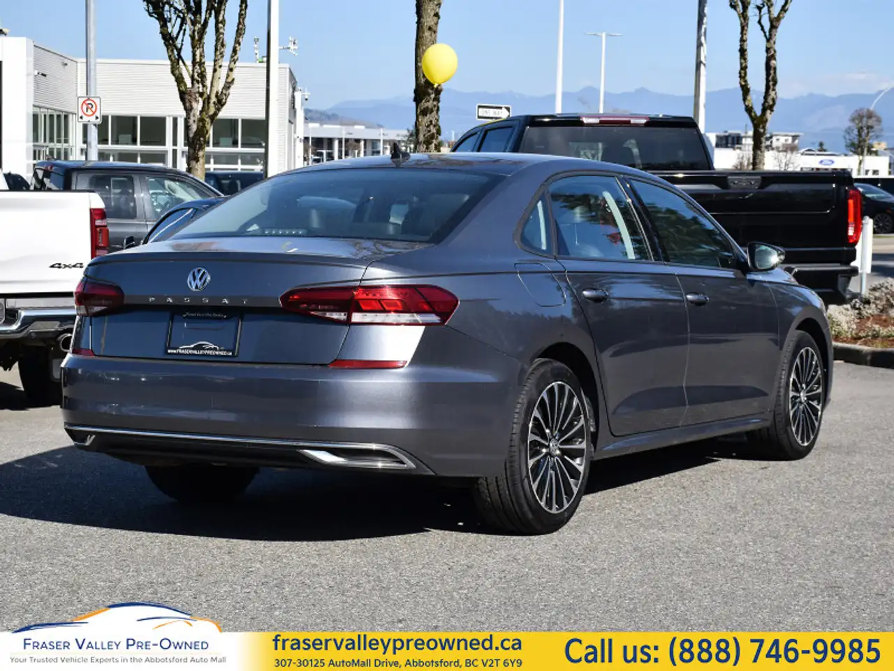 Volkswagen Passat photo Volkswagen Passat