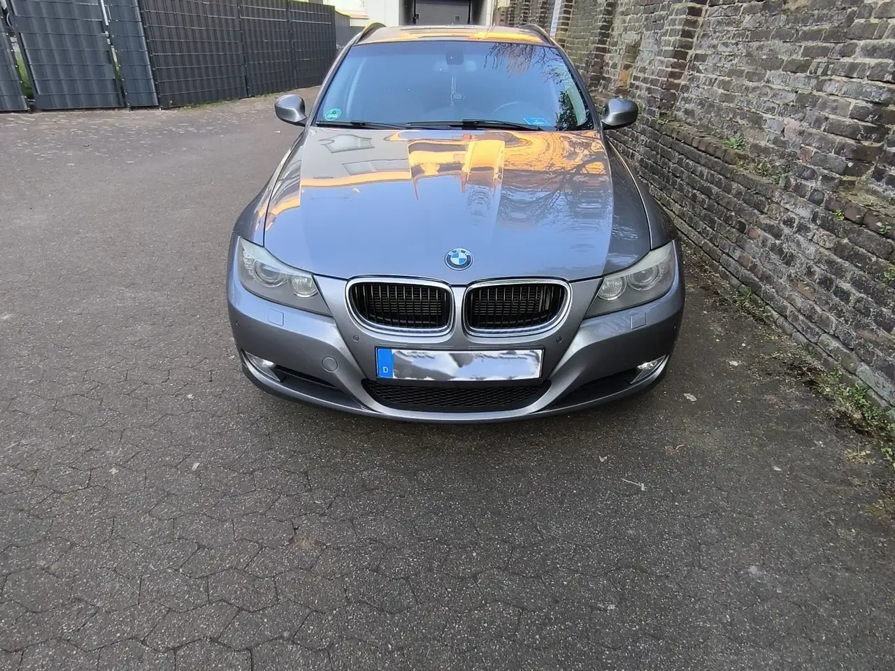 BMW 320