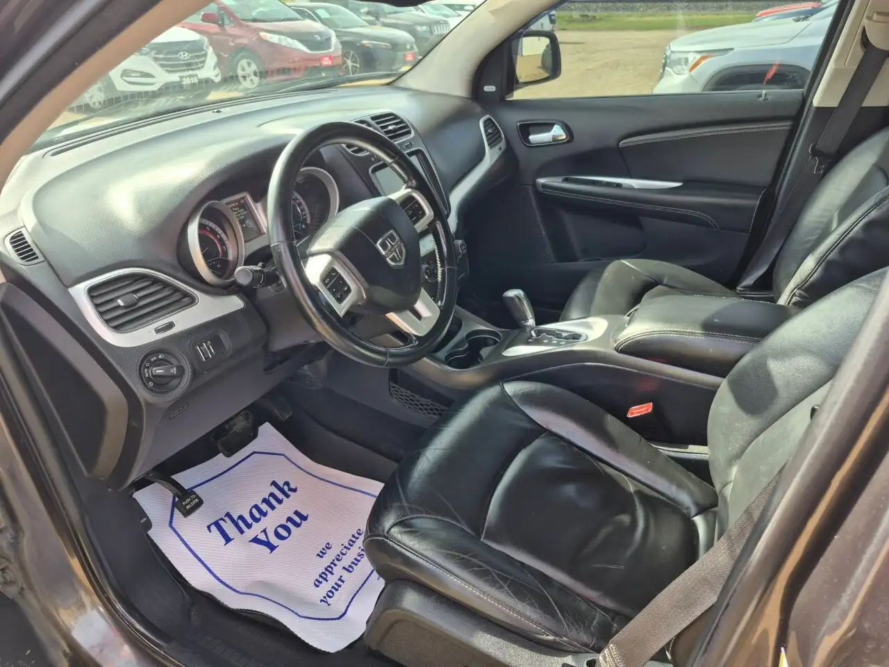 Dodge Journey снимка Dodge Journey
