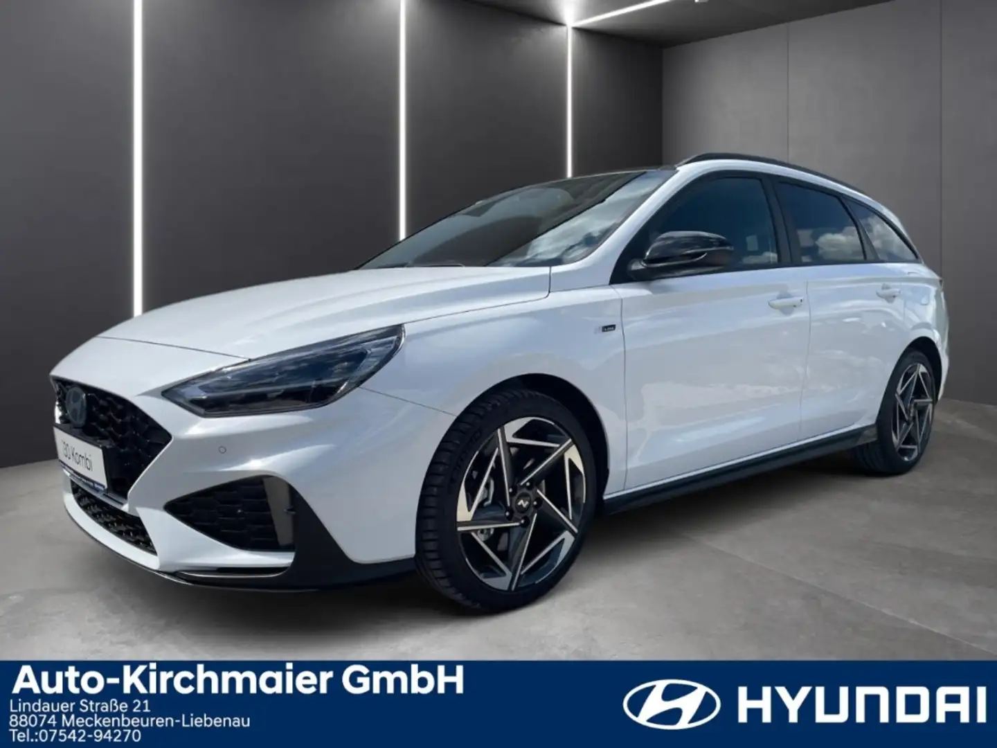 Hyundai i30 Kombi N Line Mild-Hybrid 1.5 T-GDI DCT Navi R-Cam Weiß - 1