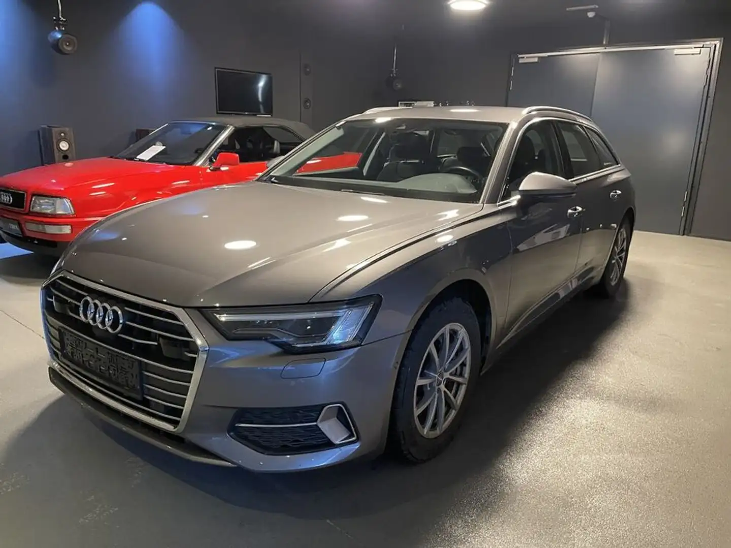 Audi A6 40 TDI sport Grau - 1