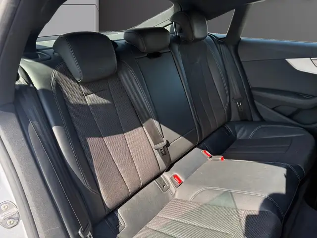 Audi A5 view 10
