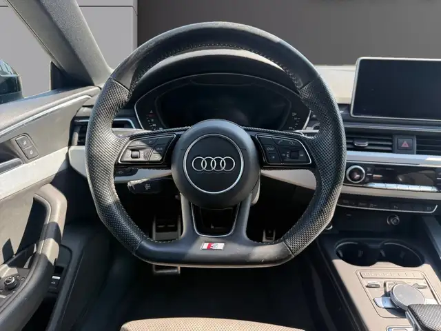 Audi A5 view 13