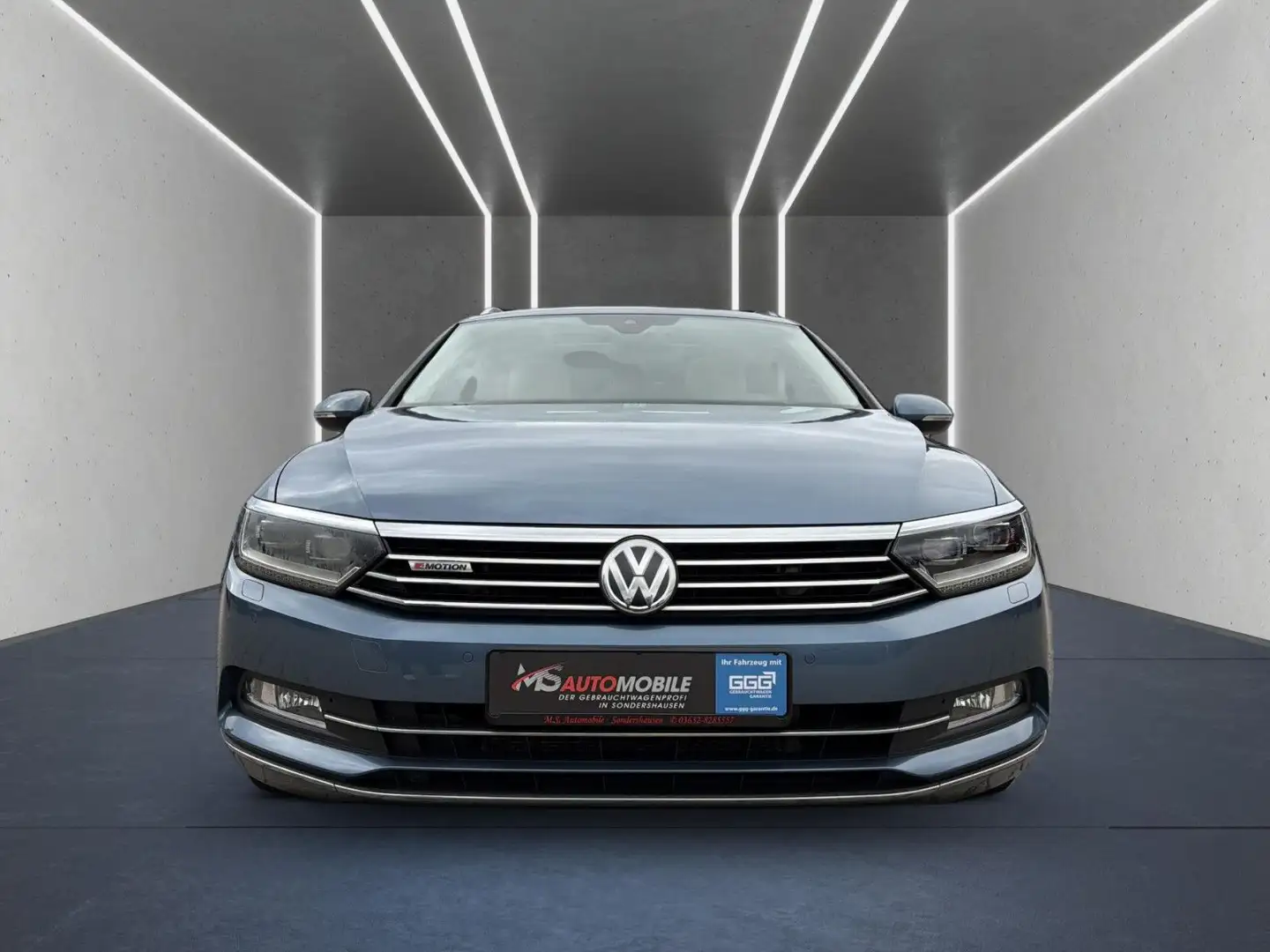 Volkswagen Passat Variant Highline 4Motion+LED+ACC+AHK+STHZ Blau - 2