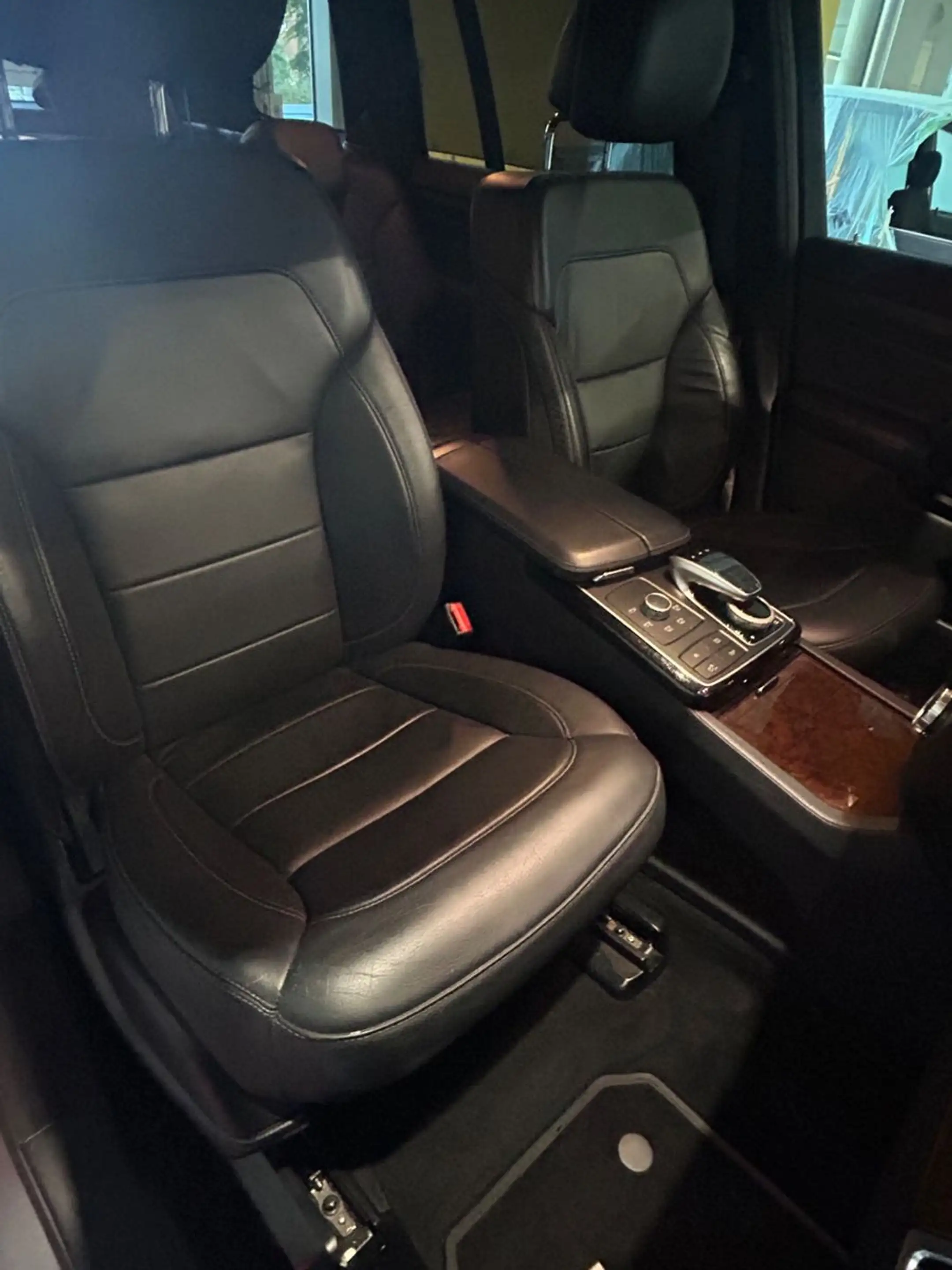 Mercedes-Benz GLS 400 GLS GLS 400 4Matic — photo 13