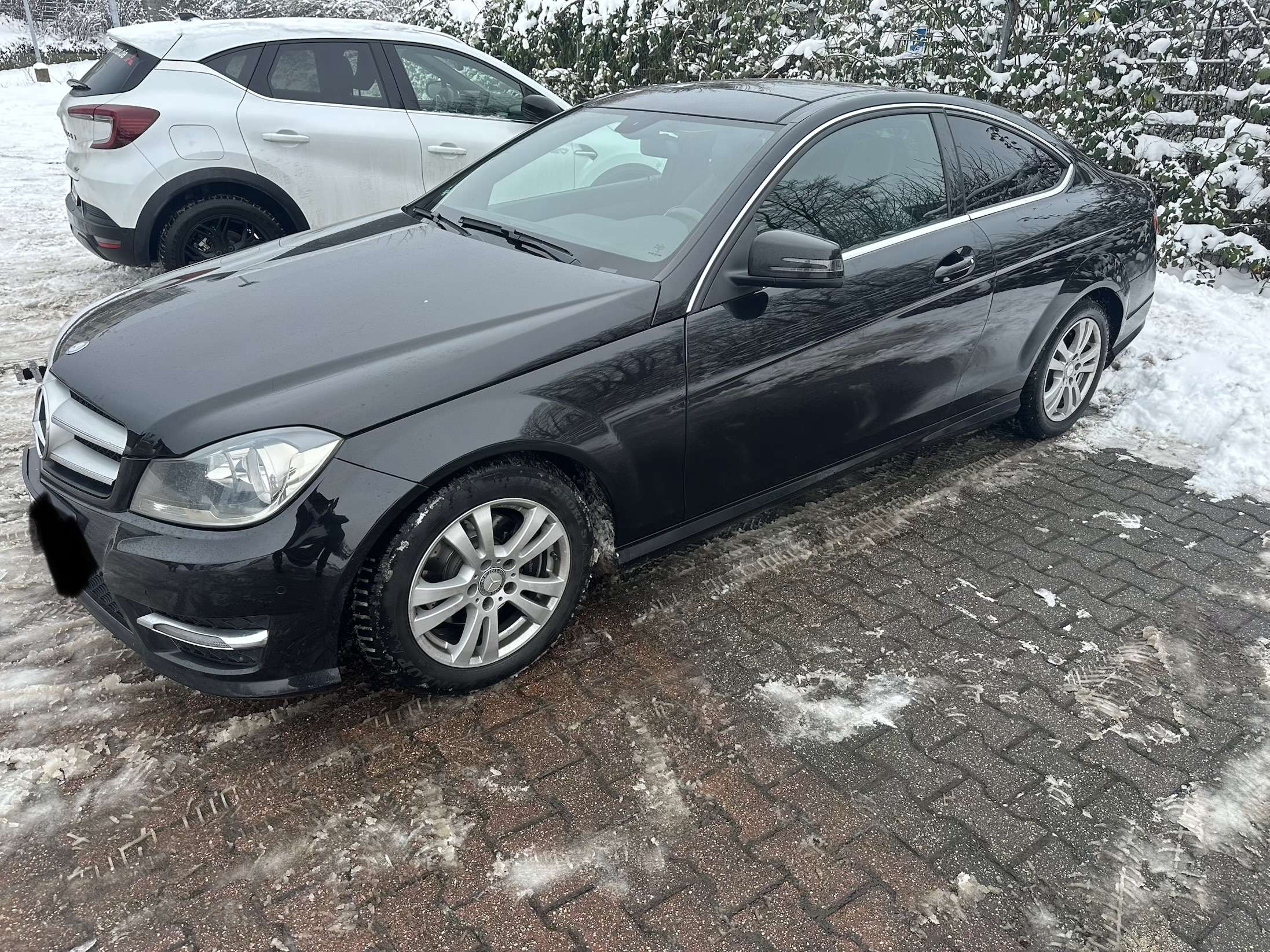 Second hand Mercedes Benz C-Class 