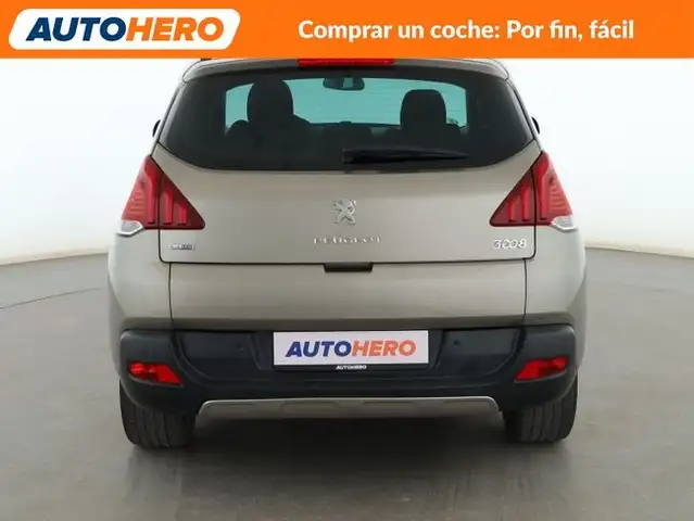 Peugeot 3008 view 5