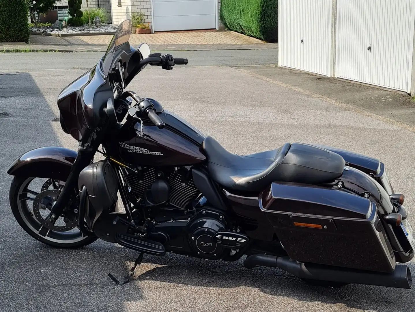 Harley-Davidson Street Glide FLHX 103 Rouge - 2