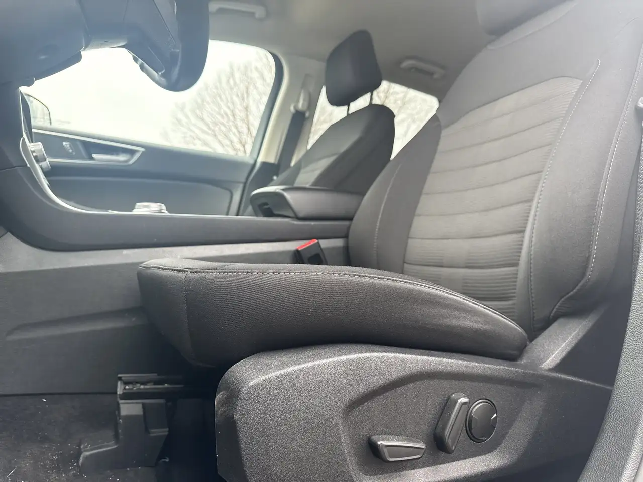 Ford Edge снимка Ford Edge