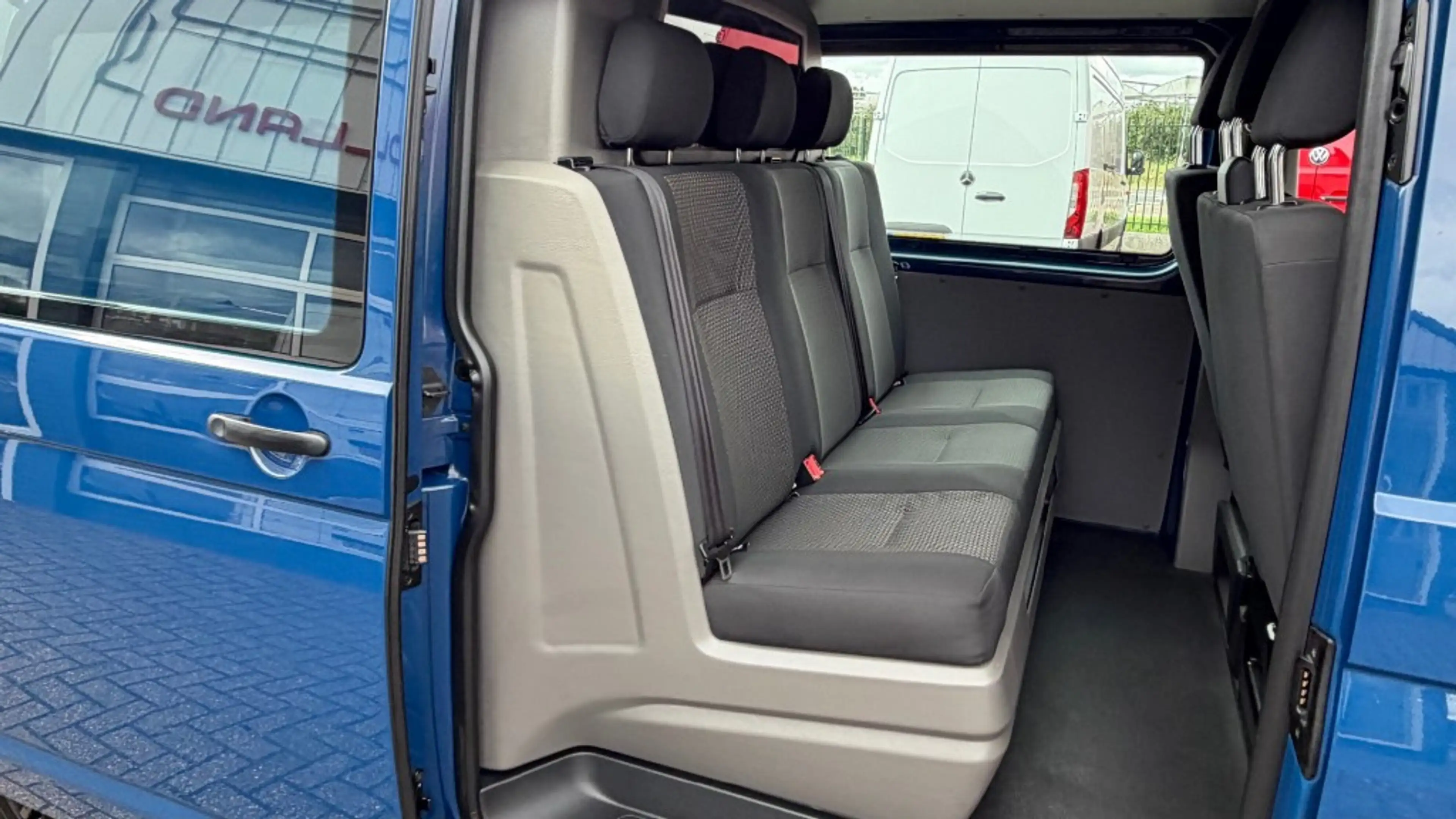 Volkswagen Transporter 2.0 TDI 66KW 90PK DC DUBBELE CABINE L2H1 AIRCO/ AP — photo 6