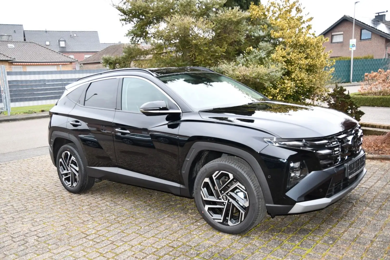 Hyundai TUCSON HEV  1.6 T-GDI 215 Prime Hybrid  VOLL Weiß - 2