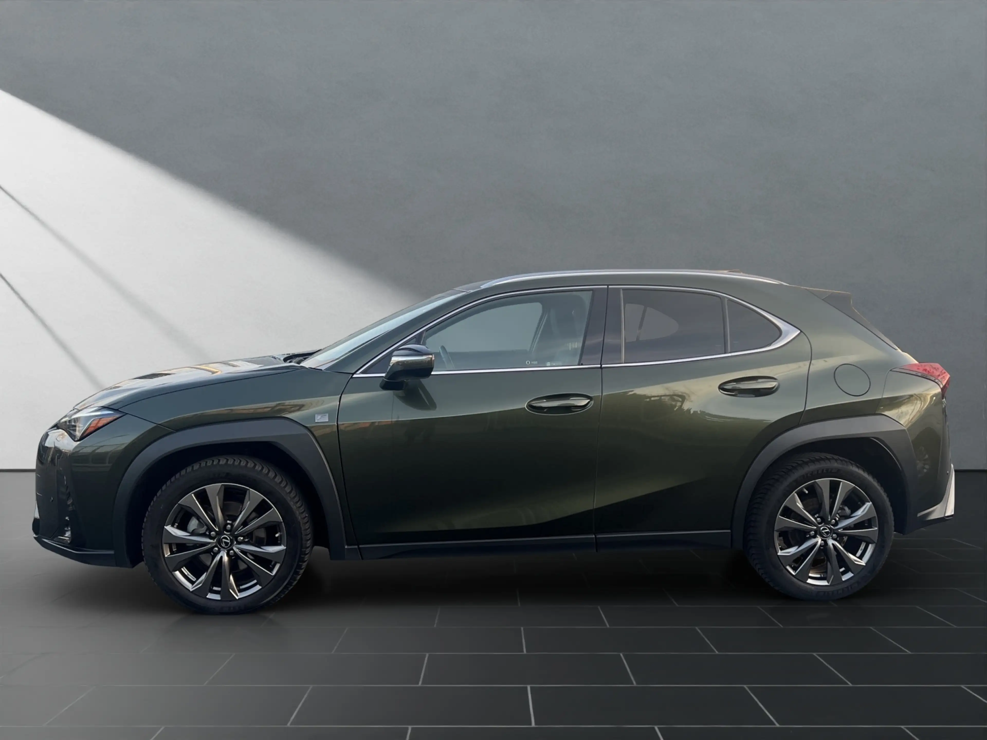 Lexus UX 250h 250h*F-SPORT-D.*1HD*ALLW *15J-GARANTIE — photo 2