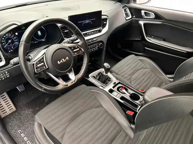 Kia Ceed view 19