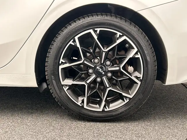 Kia Ceed view 18