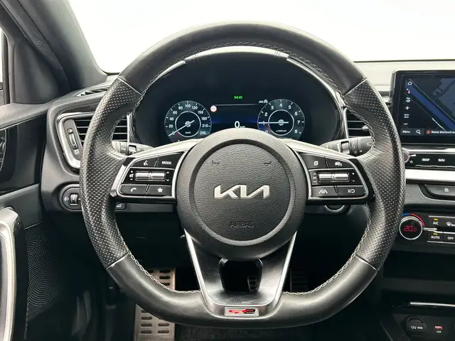 Kia Ceed view 11